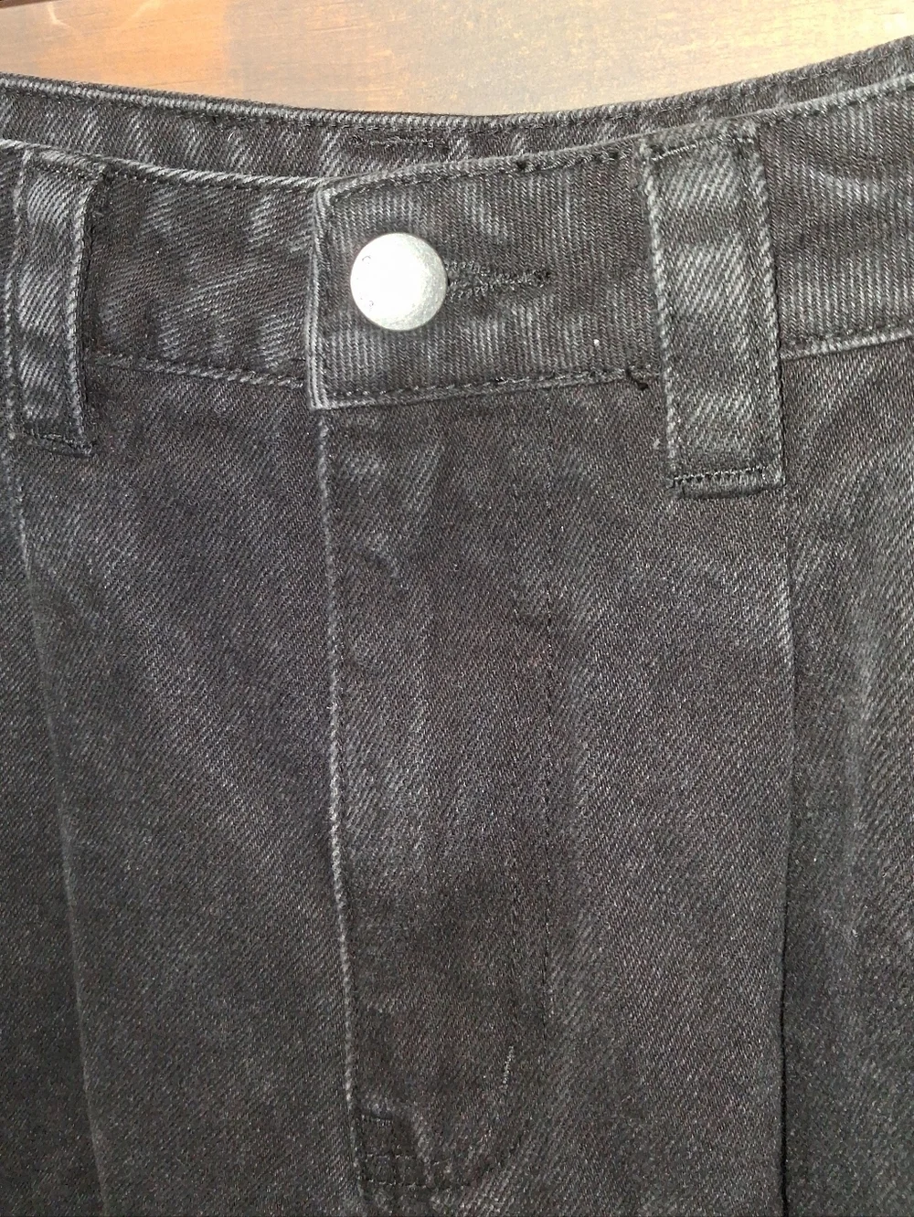 Cider High-Waisted Wide Leg Pleated Jean Black XXS